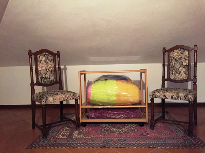 Serina centro storico pregiato alloggio posto su due livelli arredato Serina