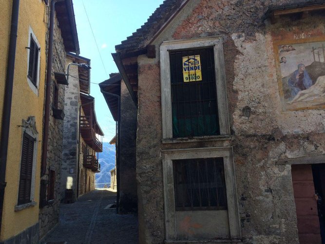 BORGHETTO MEDIOEVALE! Taleggio