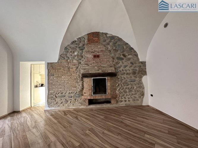 Negozio - Rif. 2550 Alzano Lombardo