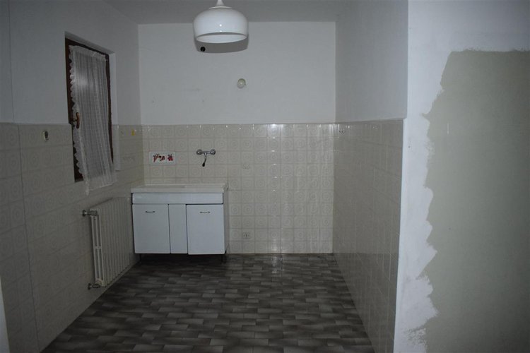 Oltre il Colle, vista cime Prealpi Orobie, affarone intero fabbricato con 3 alloggi + negozio Oltre il Colle