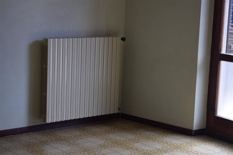 Oltre il Colle, vista cime Prealpi Orobie, affarone intero fabbricato con 3 alloggi + negozio Oltre il Colle