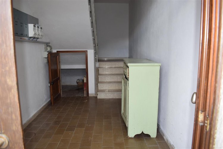 Oltre il Colle, vista cime Prealpi Orobie, affarone intero fabbricato con 3 alloggi + negozio Oltre il Colle