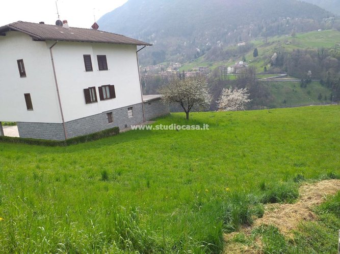 SOLEGGIATISSIMO TERRENO EDIFICABILE! San Giovanni Bianco