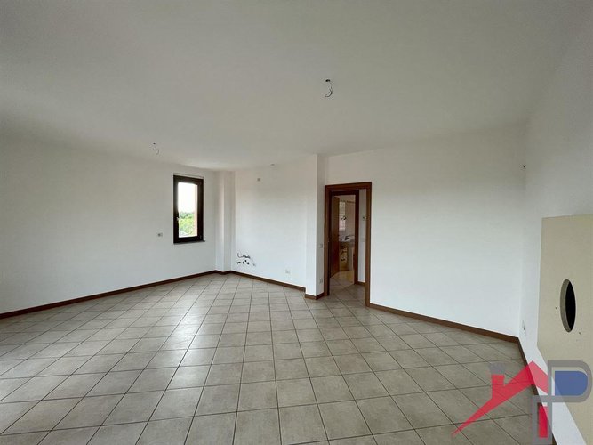 Trilocale con doppio box Cisano Bergamasco