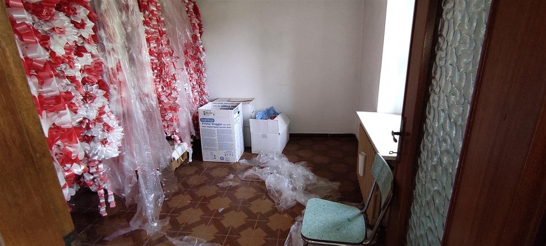 Sant’Omobono Terme vendesi ampia porzione di casa con cortile e giardino Sant'Omobono Terme