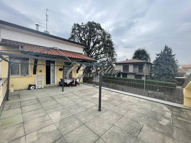 Porzione di casa Lentate sul Seveso