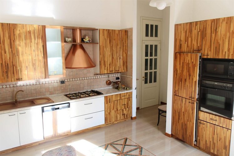 Villa d'epoca con dependance e giardino privato centro Bulciago(LC) Bulciago