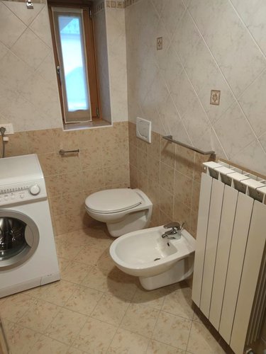 Varie soluzioni immobiliari in vendita a Vilminore di Scalve, frazione Teveno....... Vilminore di Scalve