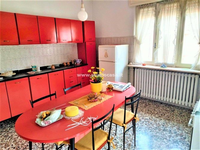 CENTRALE E LUMINOSISSIMA! Zogno