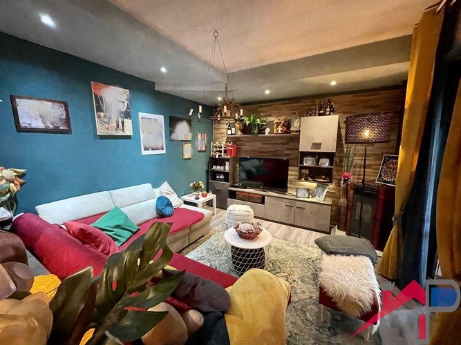 Ampio quadrilocale ristrutturato