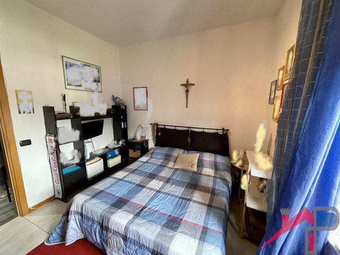 Ampio quadrilocale ristrutturato Cisano Bergamasco