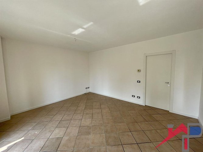 Trilocale in palazzina di recente costruzione Cisano Bergamasco