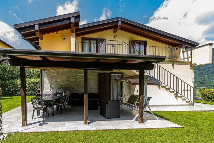 Villa a schiera Albino