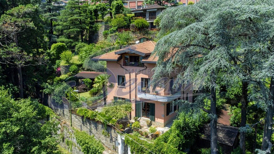 Villa singola Carate Urio