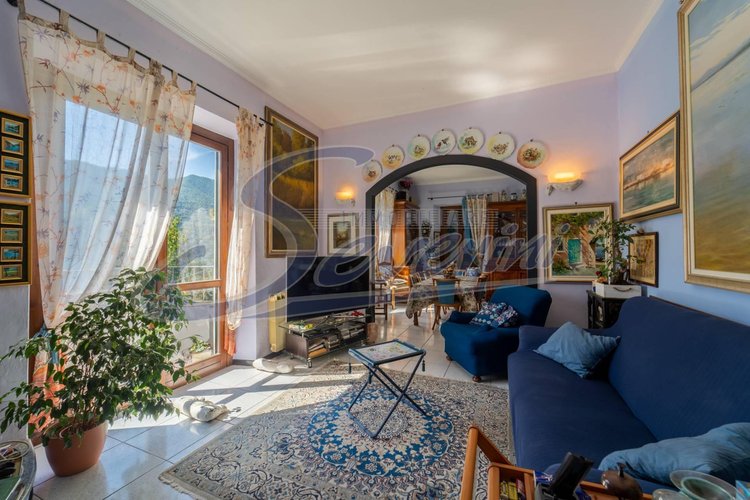 Villa singola Carate Urio