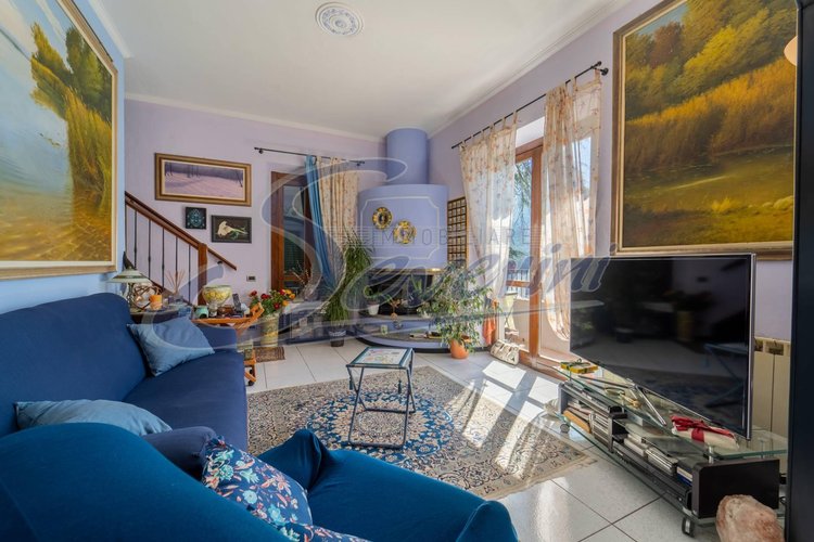 Villa singola Carate Urio