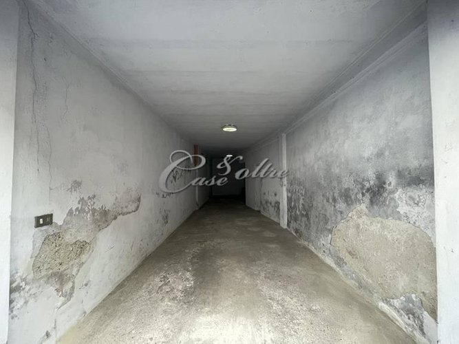 Box / Posto auto Cantù