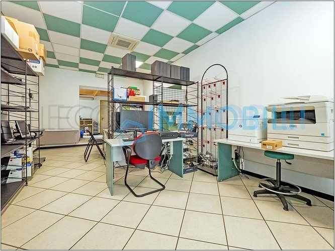 NEGOZIO VICINANZE CENTRO Lecco