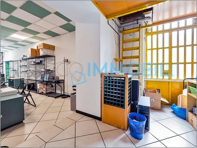 NEGOZIO VICINANZE CENTRO Lecco