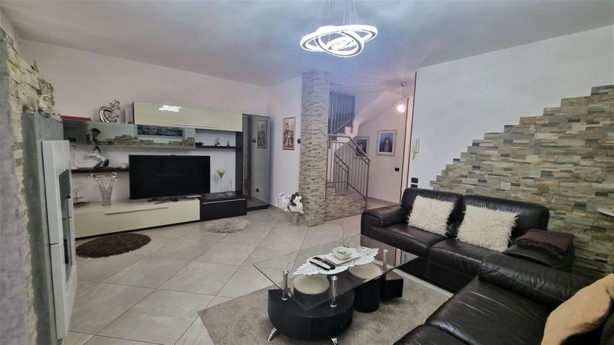 Villa a Schiera Dalmine