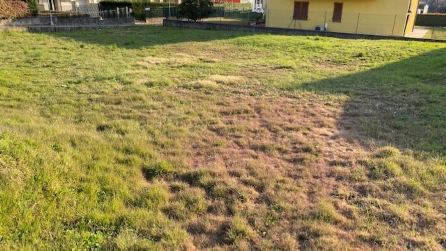 Terreno residenziale