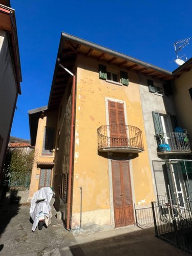 Villa singola Caglio