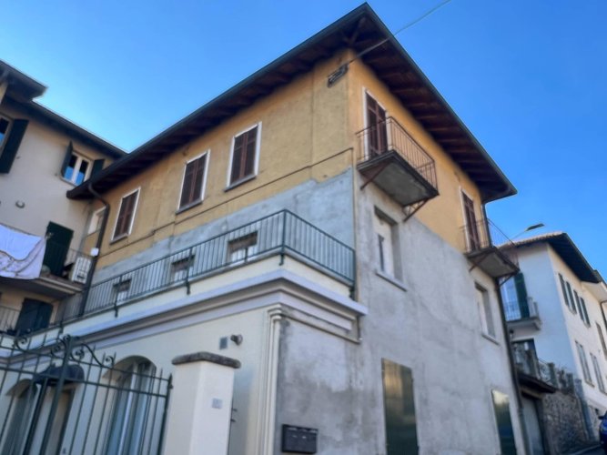 Villa singola Caglio