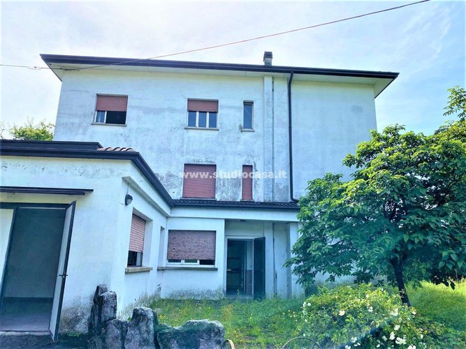 ZONA TRANQUILLA E SERVITA!