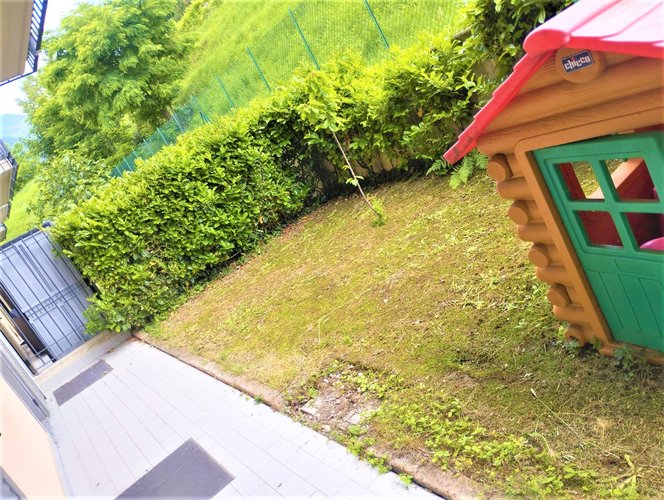 SIGNORILE VILLA BIFAMILIARE! Villa d'Almè