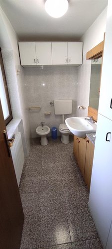 Rota Imagna, in tranquilla contrada, ma comoda ai servizi, villetta bifamiliare con giardino privato Rota d'Imagna