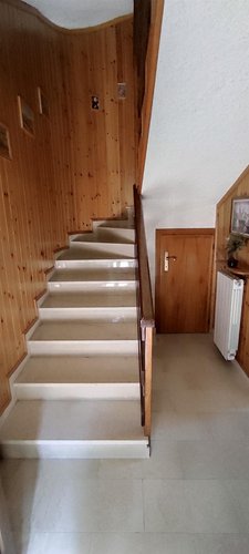 Rota Imagna, in tranquilla contrada, ma comoda ai servizi, villetta bifamiliare con giardino privato Rota d'Imagna