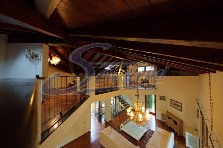 Villa singola Carimate