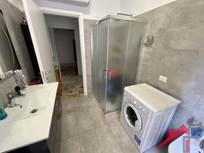 Ampio bilocale ristrutturato Calolziocorte