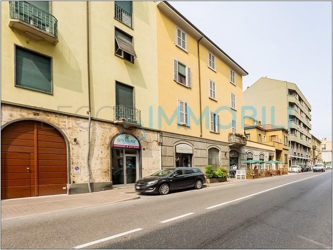 NEGOZIO VICINANZE CENTRO Lecco