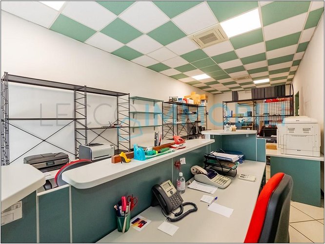 NEGOZIO VICINANZE CENTRO Lecco