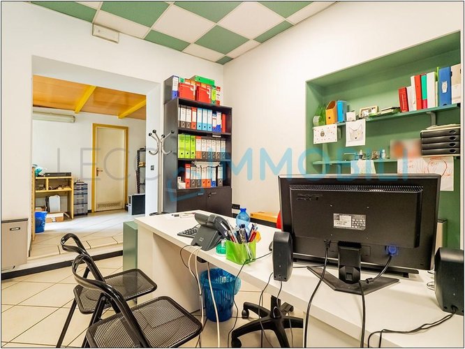 NEGOZIO VICINANZE CENTRO Lecco