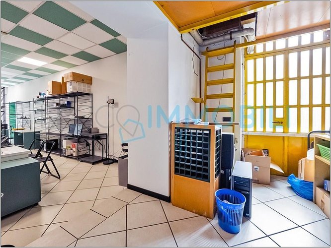 NEGOZIO VICINANZE CENTRO Lecco