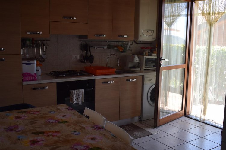 Cornalba vicino parco giochi, vero gioiello, indipendente ottimo alloggio con camino e posto auto Cornalba