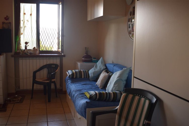 Cornalba vicino parco giochi, vero gioiello, indipendente ottimo alloggio con camino e posto auto Cornalba