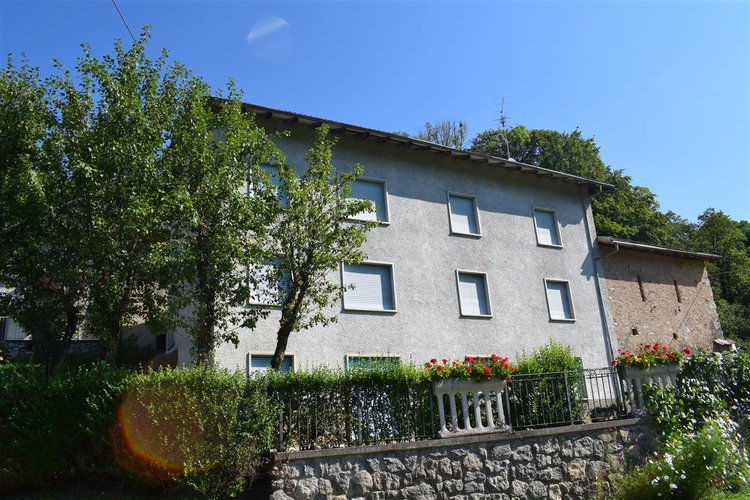 Oltre il Colle-Zorzone mt. 1000 affare panoramicissimo trilocale Oltre il Colle