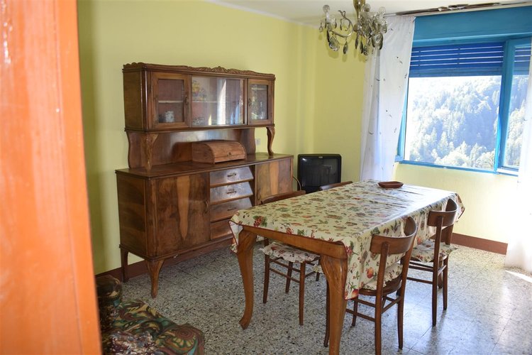 Oltre il Colle-Zorzone mt. 1000 affare panoramicissimo trilocale Oltre il Colle