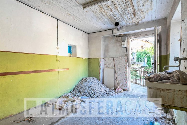 Rustico/Casale/Corte Ubiale Clanezzo