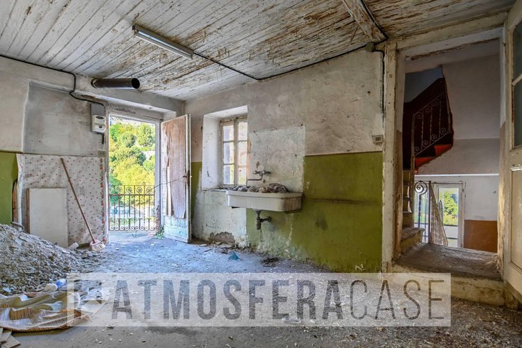 Rustico/Casale/Corte Ubiale Clanezzo