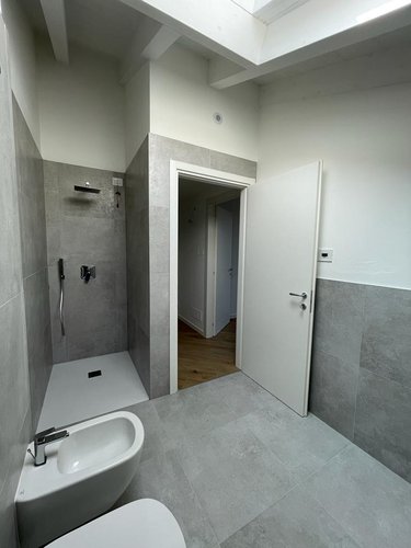 Trilocale con giardino e box doppio Madone