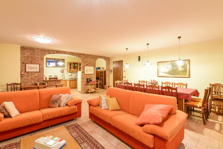 (16/23) Villa indipendente - Ponte Lambro Via Dalmazia Ponte Lambro