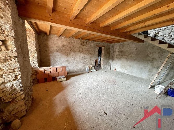 Ampio appartamento al rustico Caprino Bergamasco