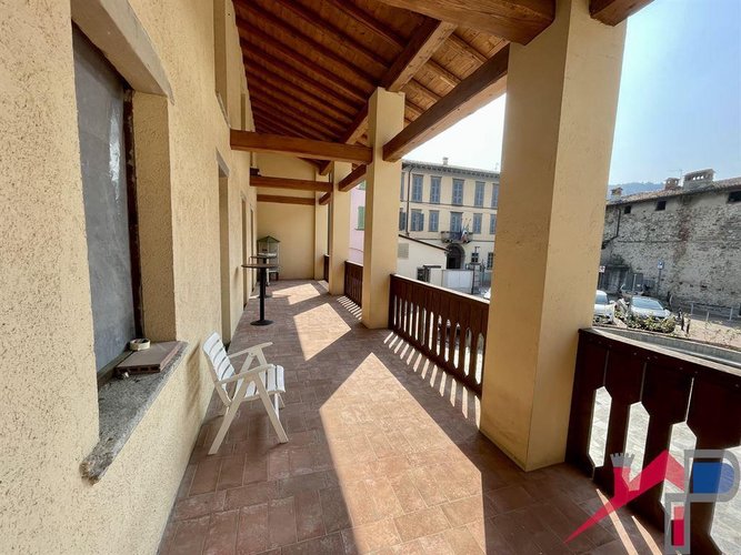 Ampio appartamento al rustico Caprino Bergamasco