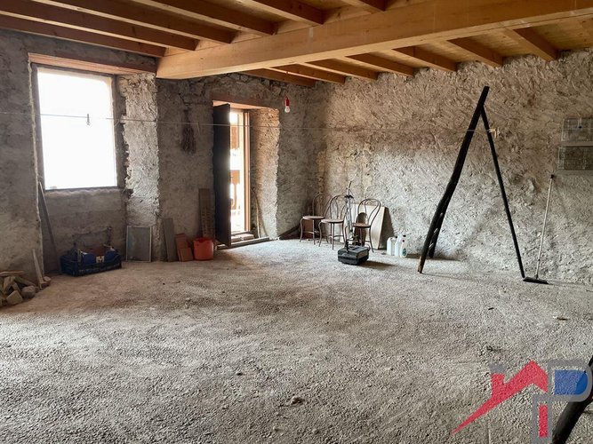 Ampio appartamento al rustico Caprino Bergamasco