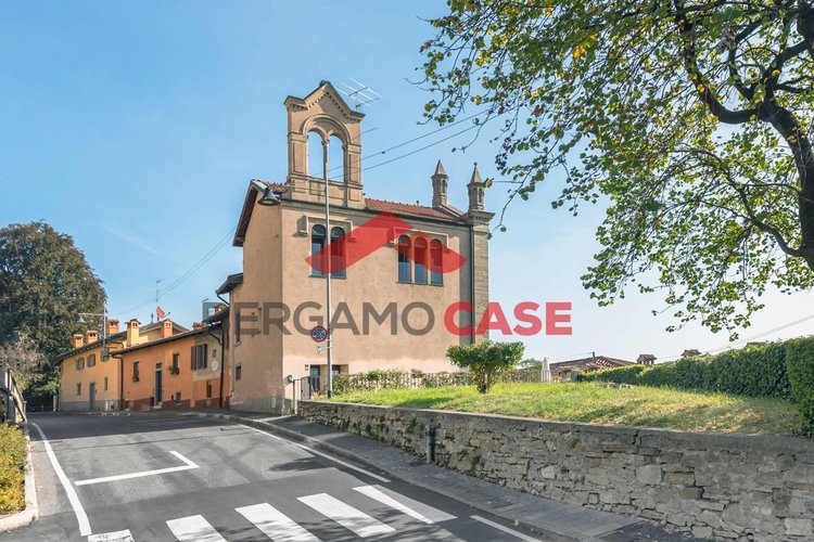Porzione di casa Bergamo