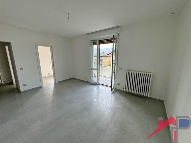 Caprino trilocale ristutturato Caprino Bergamasco